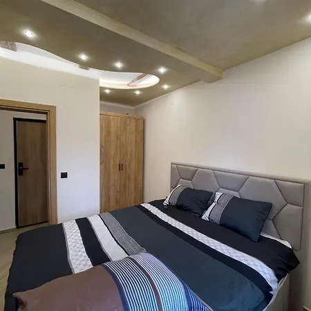 Grand Casa Apartment
