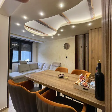 Grand Casa Apartment *